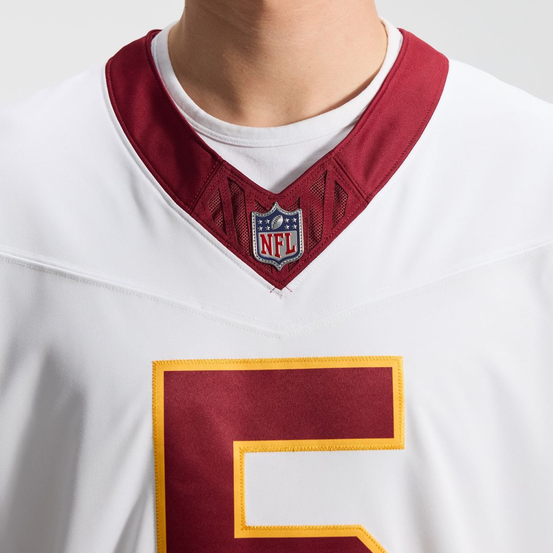 Washington Commanders Jayden Daniels Nike Team Vapor F.U.S.E. Stitched Limited Jersey - Burgundy