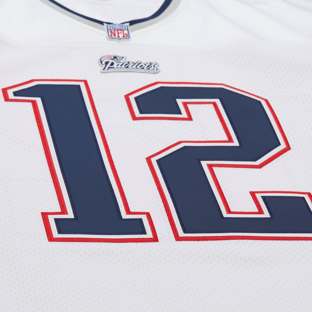 New England Patriots Tom Brady Mitchell & Ness Super Bowl XXXVI Authentic Throwback Jersey - Navy