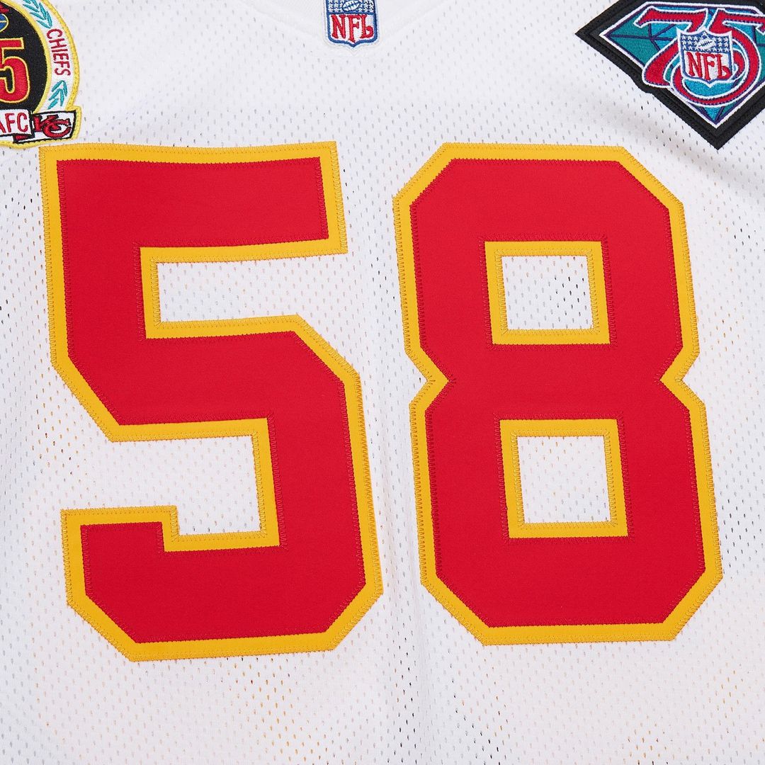 Kansas City Chiefs 1994 Derrick Thomas Mitchell & Ness Authentic Throwback Retired Player Jersey - White